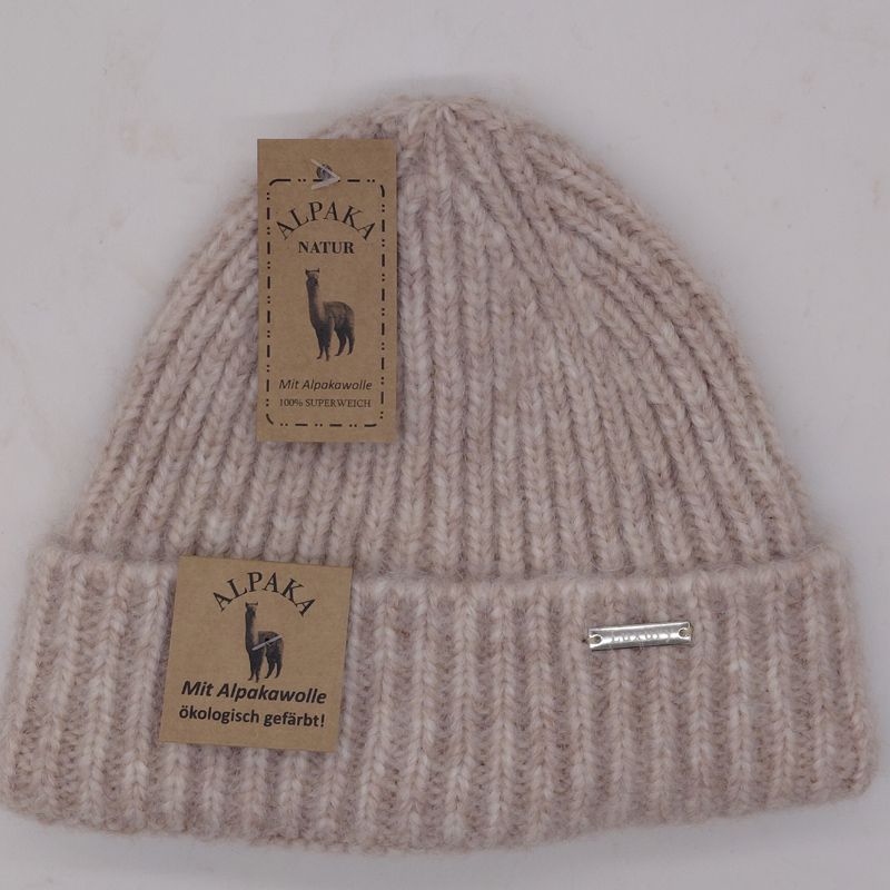 Strickmütze aus Angora und Mohairwolle mit Umschlag Beige